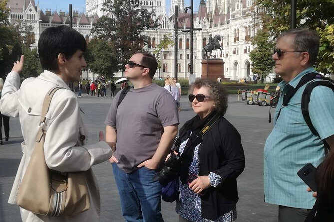 Communist Budapest Walking Tour - Key Points