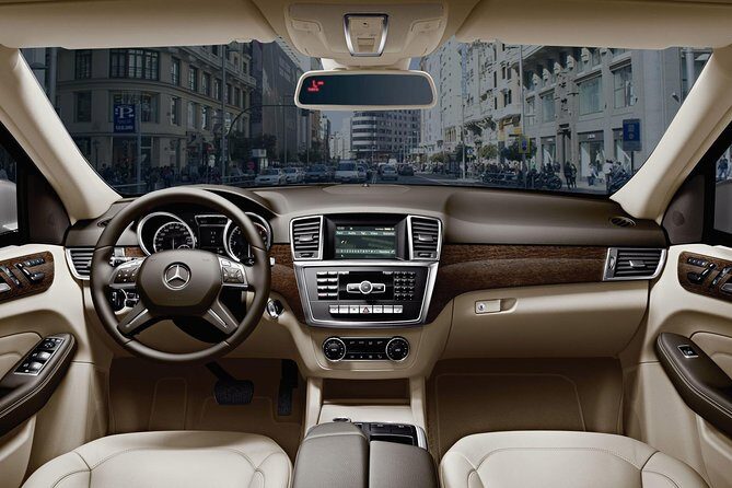 Como Private Transfer from Como city centre to Milan Malpensa Airport - A Closer Look at the Como to Milan Malpensa Private Transfer