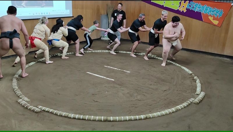 Complete sumo experience in Tokyo - What makes this sumo experience different
