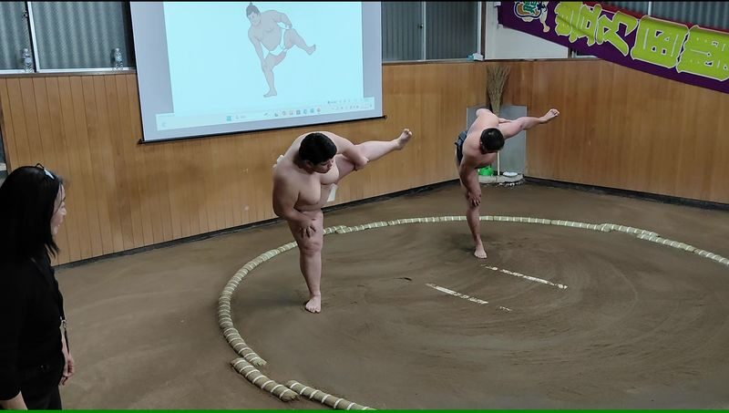 Complete sumo experience in Tokyo - Inside a Tokyo sumo stable