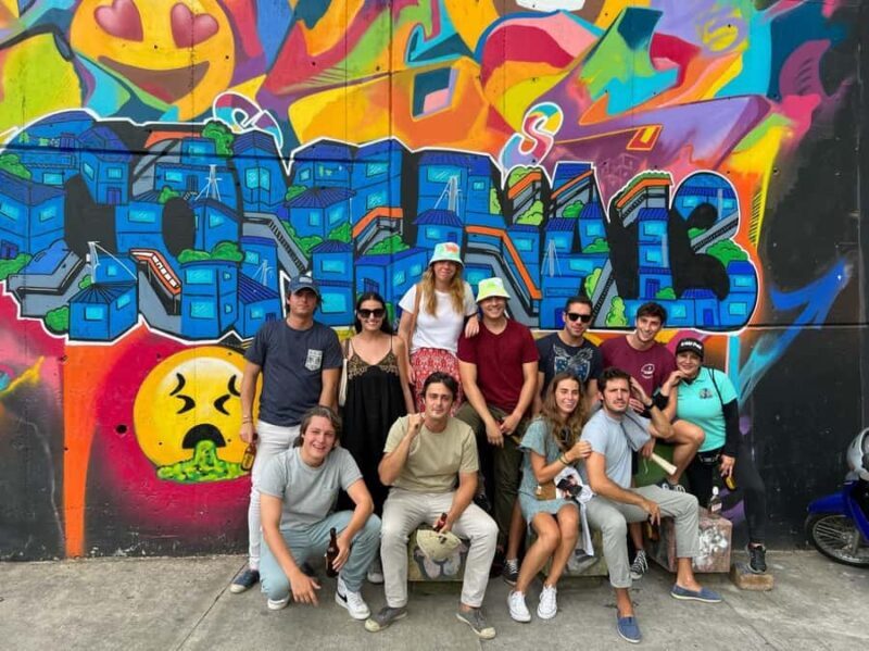 Complete Tour in Comuna 13: Graffiti, History and Street Delights - Whats Included and Whats Not