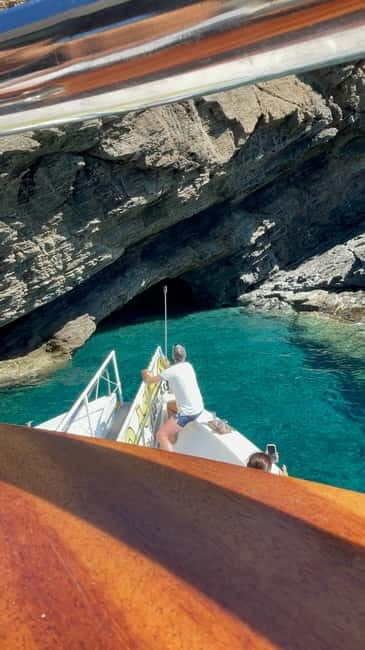Complete tour of Elba Island - Who Will Appreciate This Tour?