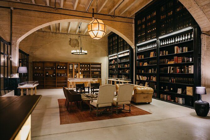 Complete winery experience: visit, tasting and traditional food - The Complete Winery Experience at Solar de Samaniego