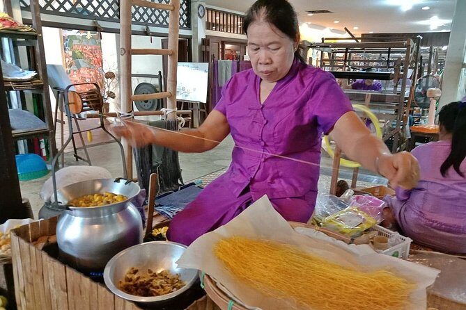 Completed Thai Silk Class Experience - Complete Review of the Thai Silk Class Experience in Chiang Mai