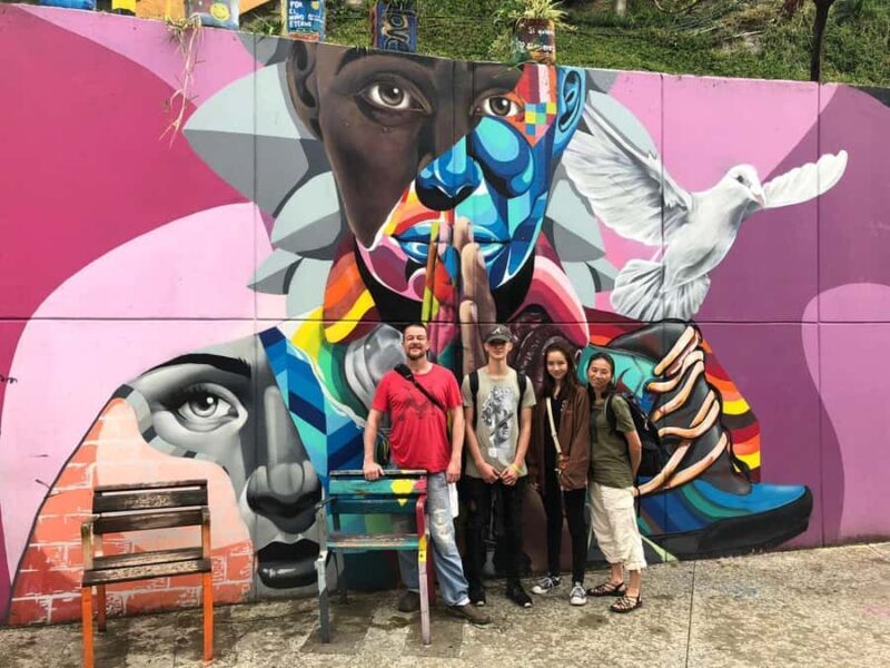 Comuna 13 Neighborhood & Street Art Private Tour - FAQ