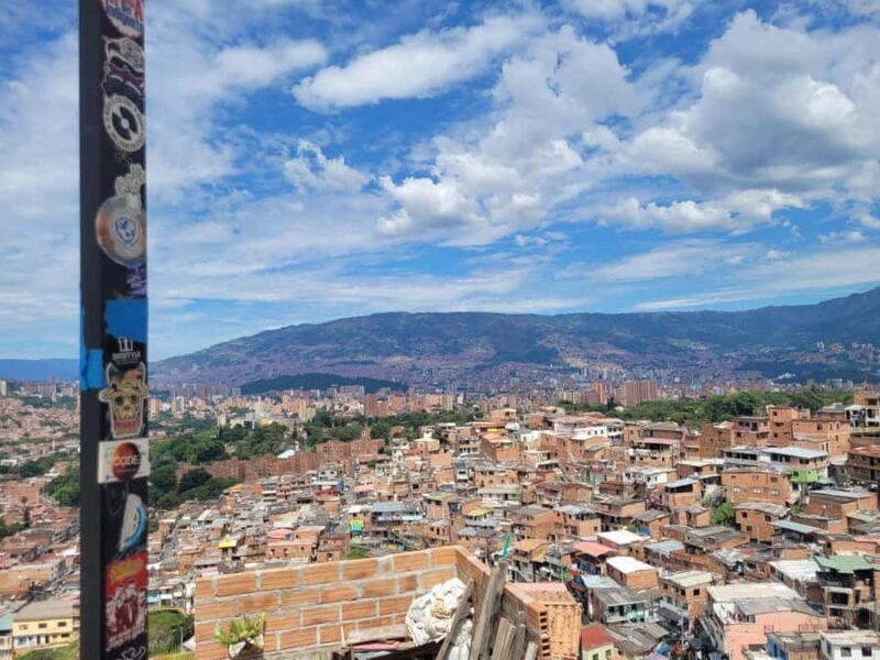 Comuna 13: Walking with local artist and learn part of Medellin's history - FAQs