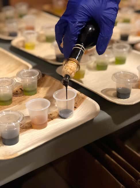 Con' Olio Olive Oil & Balsamic Vinegar Tasting Experience - The Details: What to Expect at Con Olio’s Tasting Experience