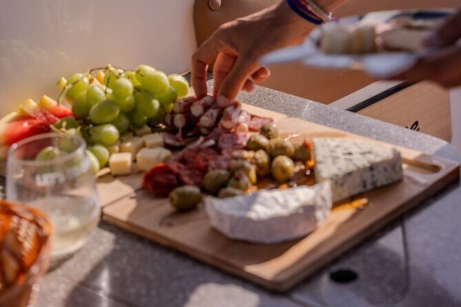 Concierge Two Tank Boat Dive in Bonaire (4 Divers) - Who Should Book This Tour?