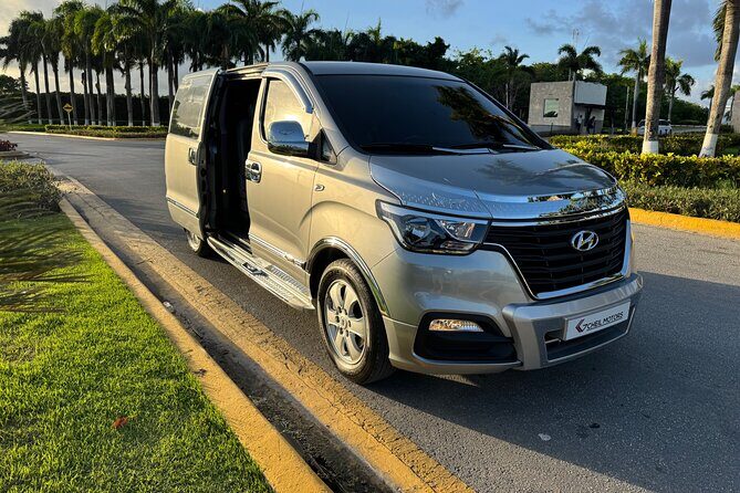 Confortable and privaste transportación from puj Airpot - Key Points