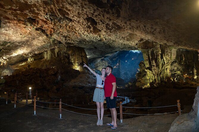 Cong Cruise Full-day Explore Halong Bay - Returning to Hanoi