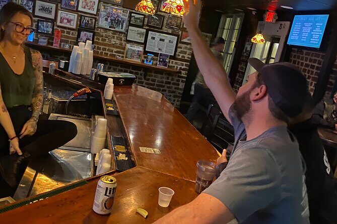 Conjuring Cocktails Pub Crawl - Key Points