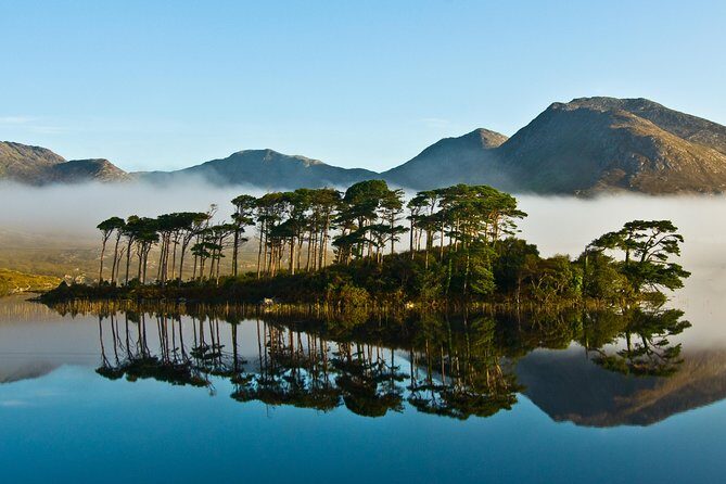 Connemara, Kylemore Abbey and Wild Atlantic Way tour from Galway - Discovering Connemara: An Authentic Full-Day Tour From Galway