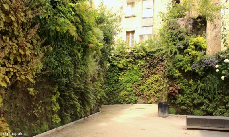 Contemporary Architecture in Bordeaux city center! - Key Points
