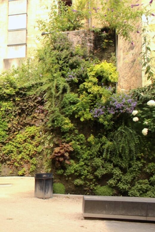 Contemporary Architecture in Bordeaux city center! - FAQ