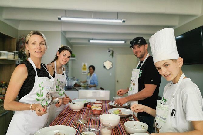 Cook an Authentic Ceviche And Peruvian Pisco Sour! - Key Points