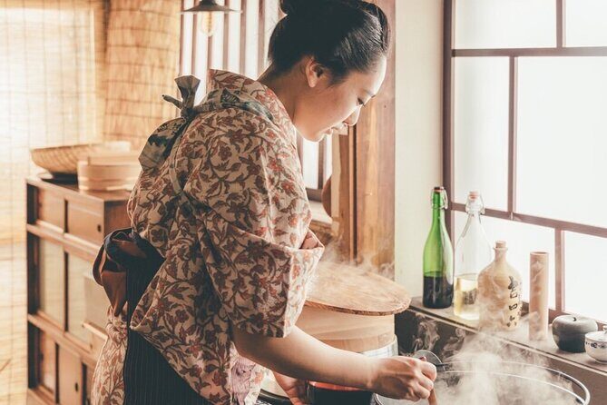 Cook in Kimono at a Century-Old Japanese Kitchen - Key Points