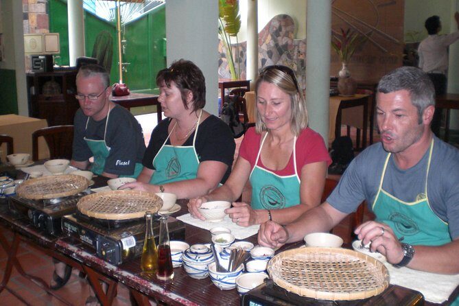 Cooking Class and Cu Chi Tunnels Full Day from Ho Chi Minh City - Key Points