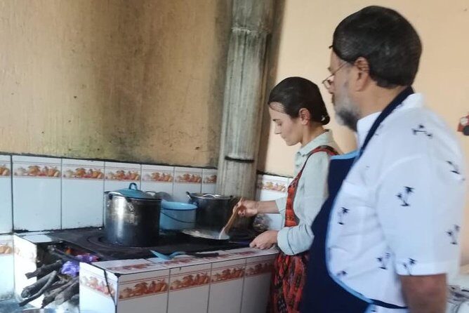 Cooking class and market tour/Pepian Workshop - FAQ