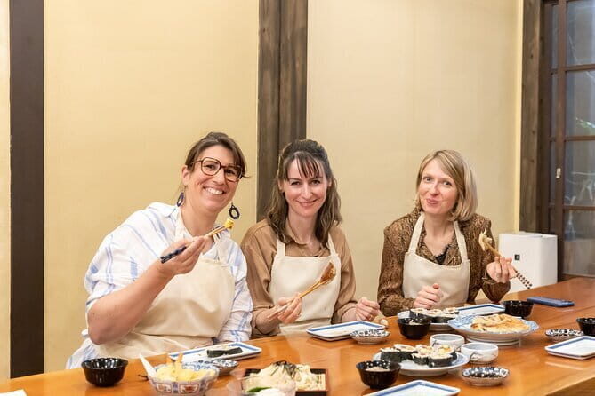 Cooking Class for Ramen and Gyoza in a Quiet Old Osaka House - The Experience in Detail: What to Expect