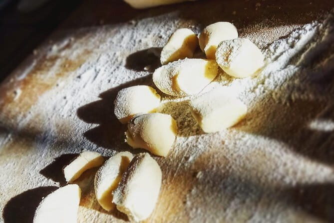 Cooking class in Tuscany - Montepulciano AT YOUR PRIVATE VILLA - Who Should Consider This Tour?