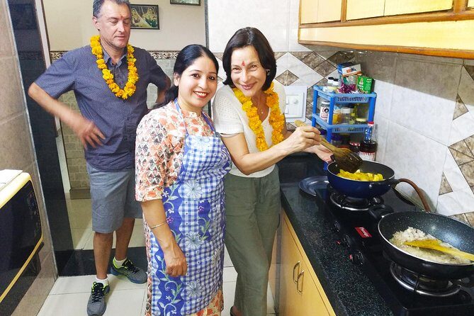 Cooking Demo + Lunch/Dinner and interaction with an Indian family @ Chez Anjali - Key Points