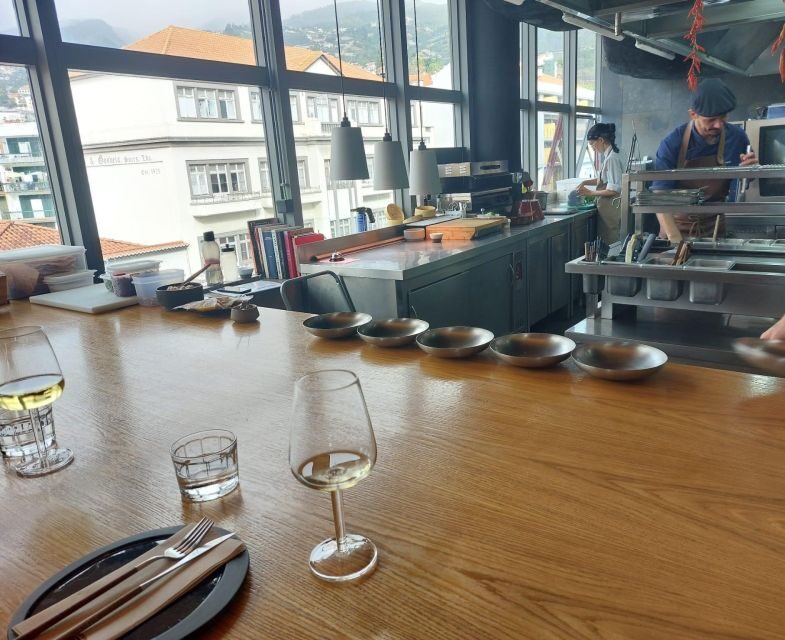 Cooking Experience & Market Tour - Exploring the Market: A Feast for the Senses