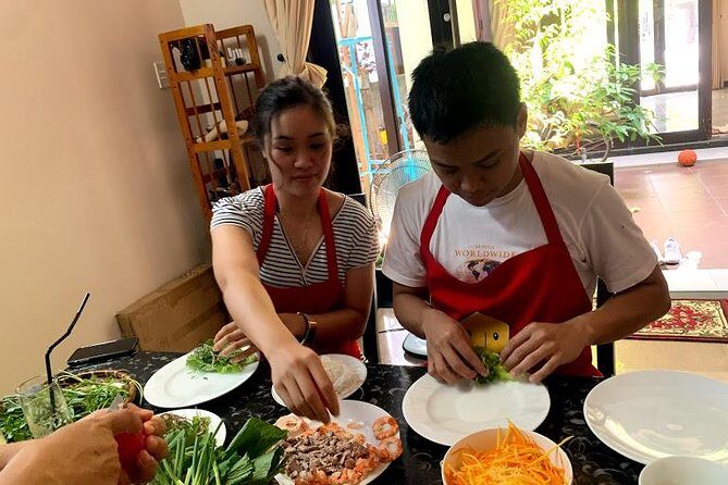 Cooking with Jolie in Hoi An and Lantern making class (JHA4) - Who Should Consider This Tour?
