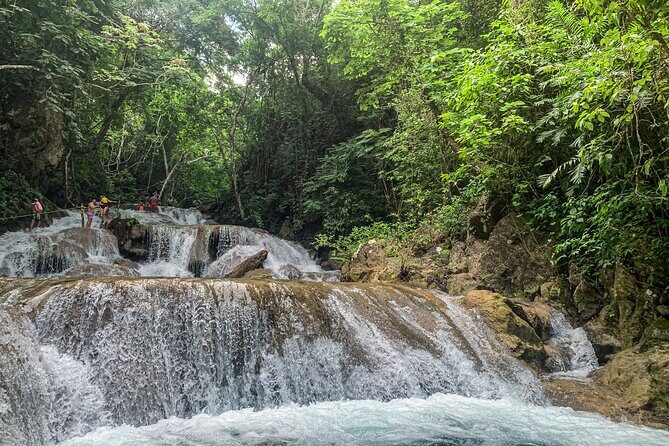 "Copalitilla" Waterfalls from Huatulco - Discovering the Magic of the Copalitilla Waterfalls from Huatulco