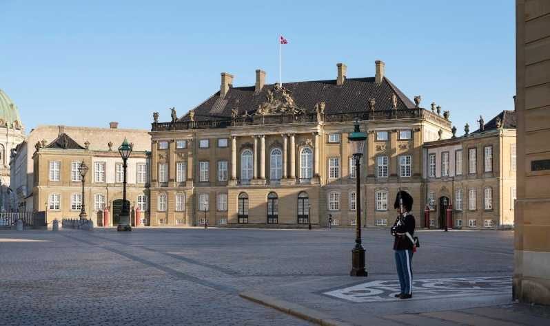 Copenhagen: Amalienborg Palace Museum Entry Ticket - Exploring the Royal Heritage at Amalienborg Palace Museum