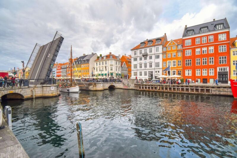 Copenhagen: Canal Boat Cruise & Old Town/Nyhavn Walking Tour - What Real Travelers Say