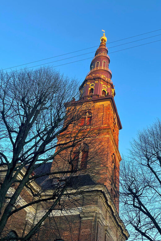 Copenhagen: Christiania & Christianshavn Guided Walking Tour - Discover Copenhagen’s Unique Neighborhoods with a Guided Walk