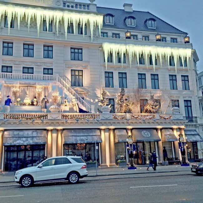 Copenhagen Christmas Market Tour - Quick Overview: The essentials of this cozy holiday experience