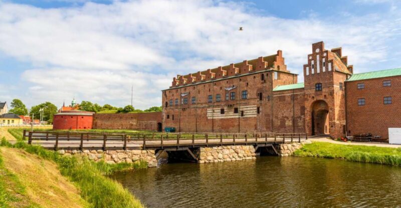 Copenhagen Day Trip to Malmo Old Town & Castle by Train/Car - Key Points