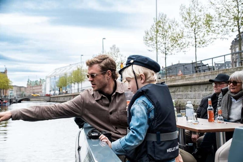 Copenhagen: Electric Boat Canal Tour with Guide - Why Choose This Tour?