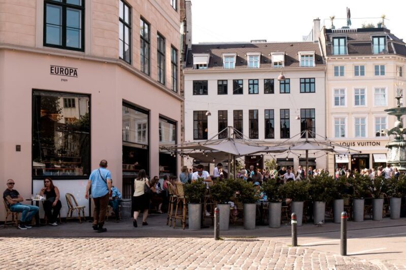Copenhagen: Express Walk with a Local in 60 minutes - Key Points