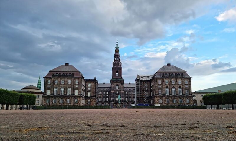 Copenhagen: Private City E-Bike History & Nature Tour - Copenhagen: Private City E-Bike History & Nature Tour