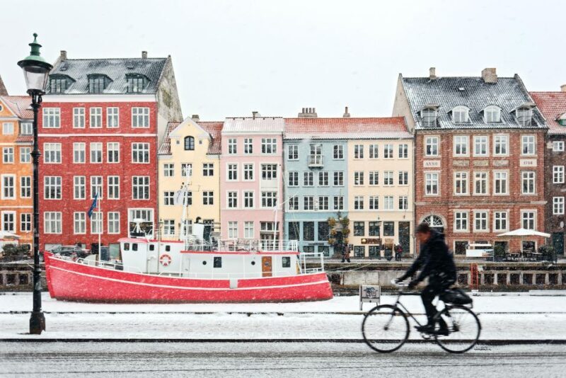 Copenhagen: Tour with Private Guide - Authentic Insights from Travelers