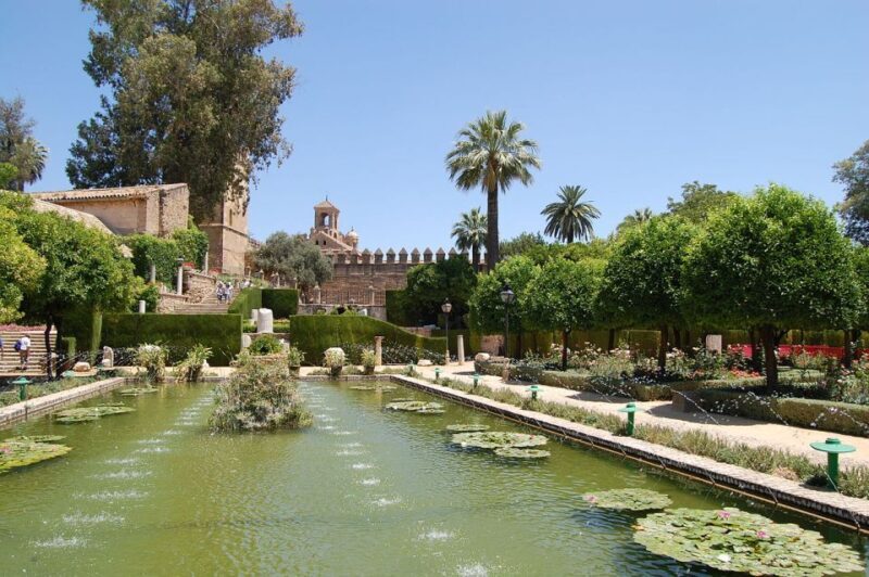 Córdoba: Alcazar de los Reyes Cristianos Private Tour - Discovering the Alcazar of Córdoba