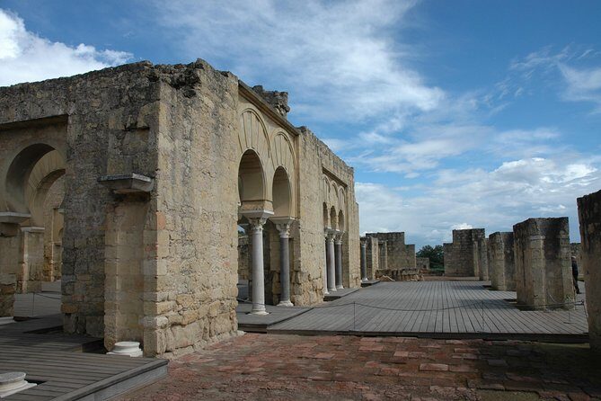 Córdoba: Medina Azahara Guided Tour - The Experience in Detail: What to Expect from the Medina Azahara Guided Tour