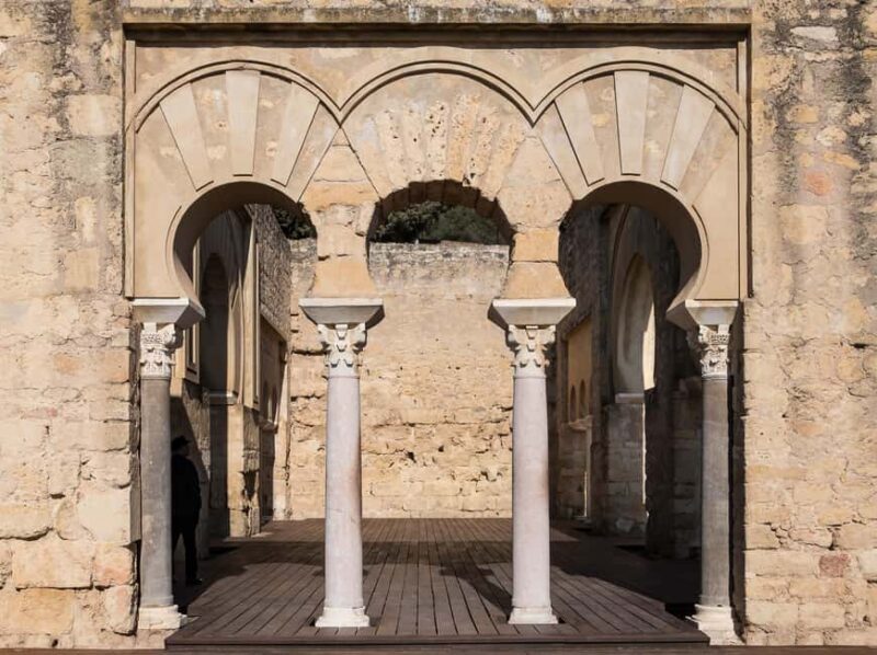 Córdoba: Medina Azahara Guided Tour with Shuttle Bus - FAQ