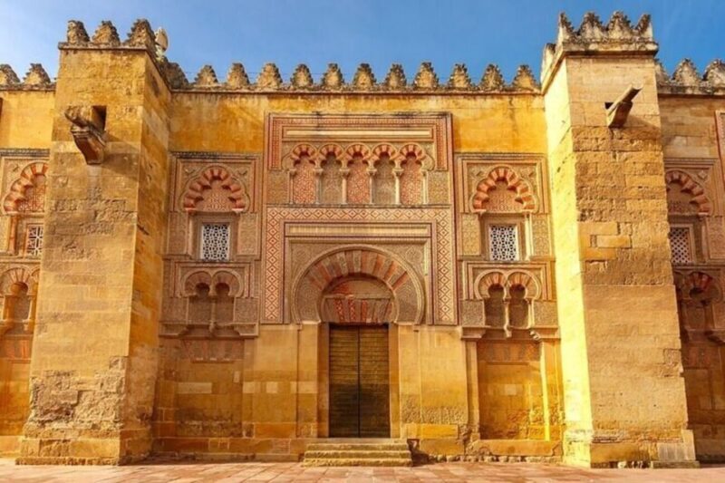 Cordoba: Mosque-Cathedral Private Tour with Tickets - A Detailed Look at the Mosques-Cathedral Private Tour