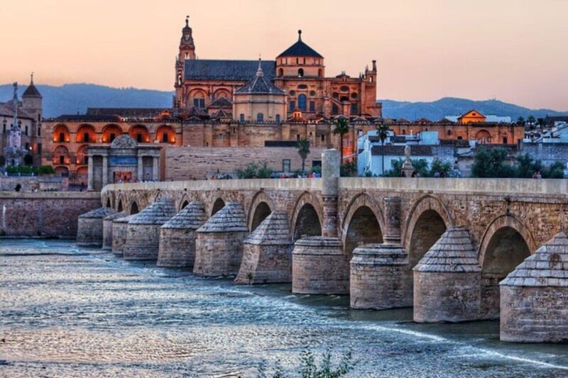 Cordoba: Old Town Private Walking Tour - Exploring Córdoba’s Old Town: What to Expect