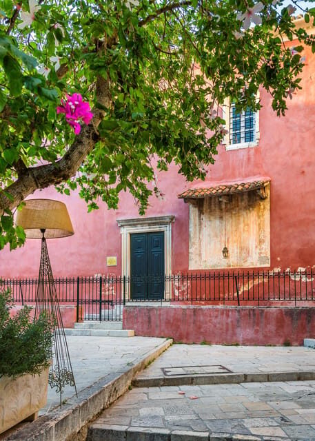 Corfu: Old Town Guided Walking Tour Small Group - Who Is This Tour Best For?