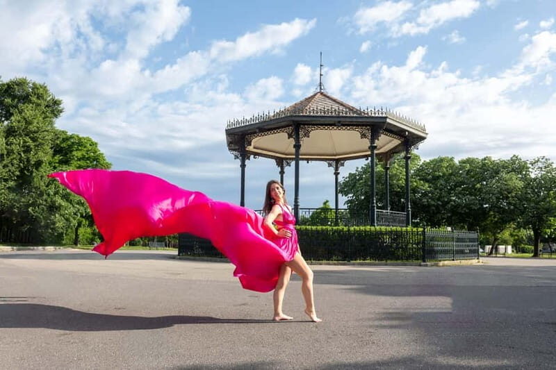 Corfu: Old Town Photoshoot in Flying Dress - Who Will Love This?