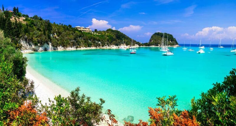 Corfu: Private yacht cruise to Paxos - Antipaxos & Caves - Key Points
