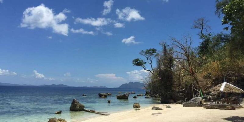 Coron: Private Tour with Kayangan Lake and Twin Lagoon - Considerations and Potential Drawbacks