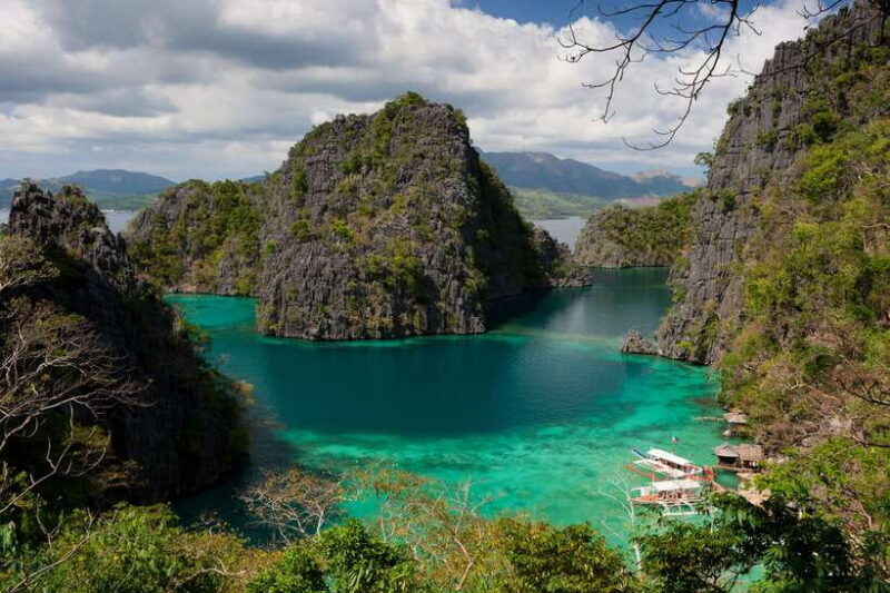 Coron: Private Tour with Kayangan Lake and Twin Lagoon - Who Should Consider This Tour?
