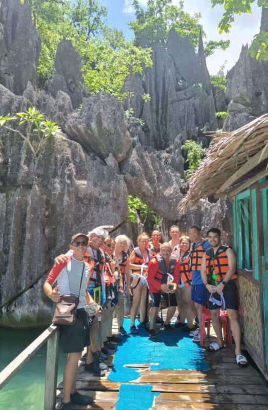 CORON TOUR - PRIVATE BOAT RENTAL with LUNCH (7 Destinations) - An In-Depth Look at the Coron Private Tour Experience