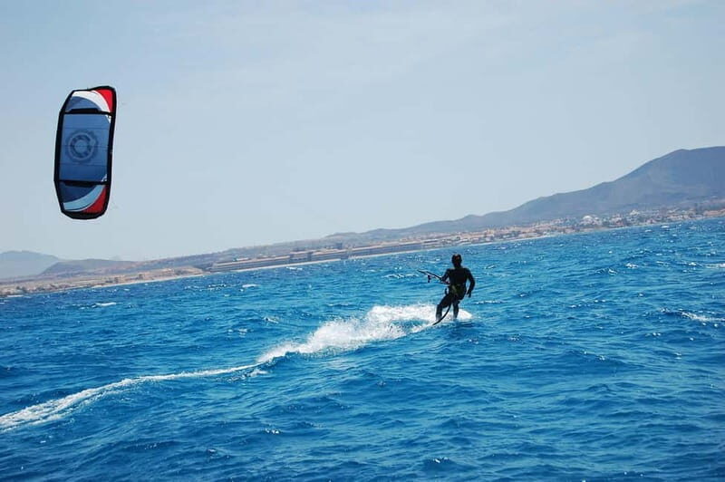 Corralejo: KITESURF BEGINNER COURSES. Semi-Private groups - What’s Included and What’s Not