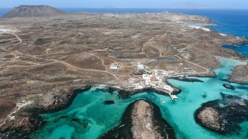 Corralejo: Return Ferry Ticket to Lobos Island Fuerteventura - In-Depth Review of the Experience